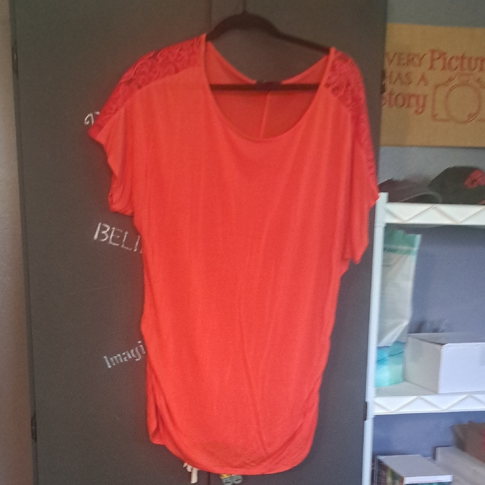 Bwear Vibrant Red Lace Sleeve Tee